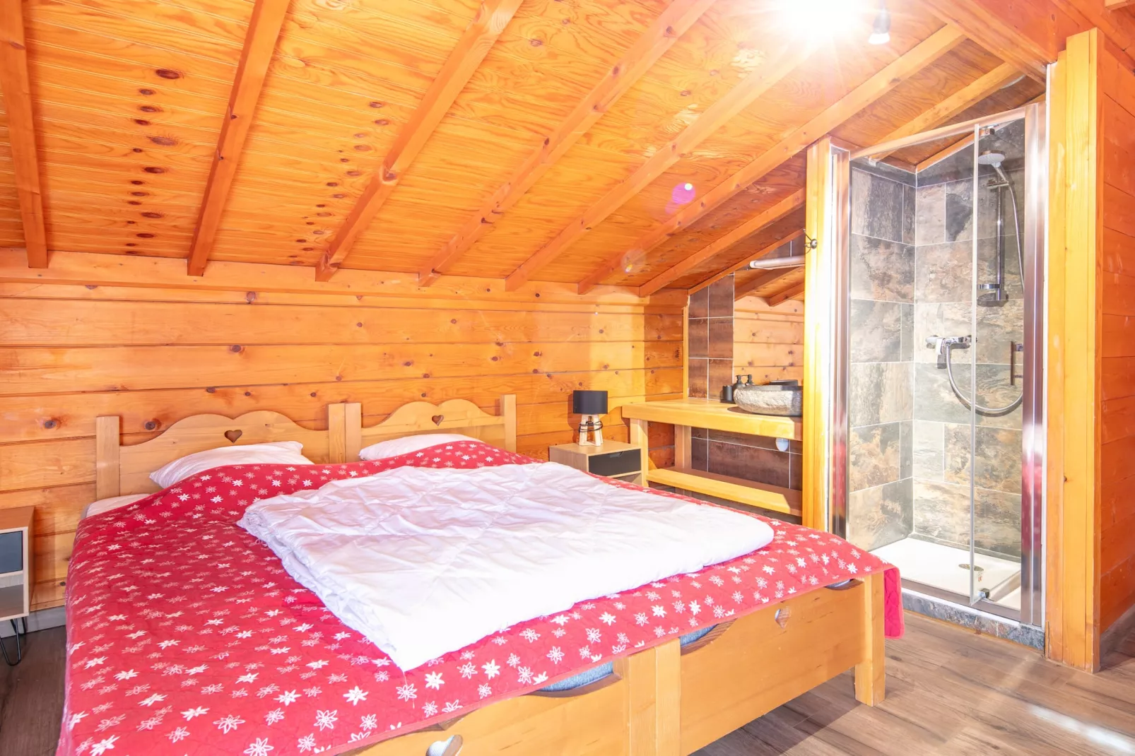 Chalet Le Ponton - 5P9-Bedroom