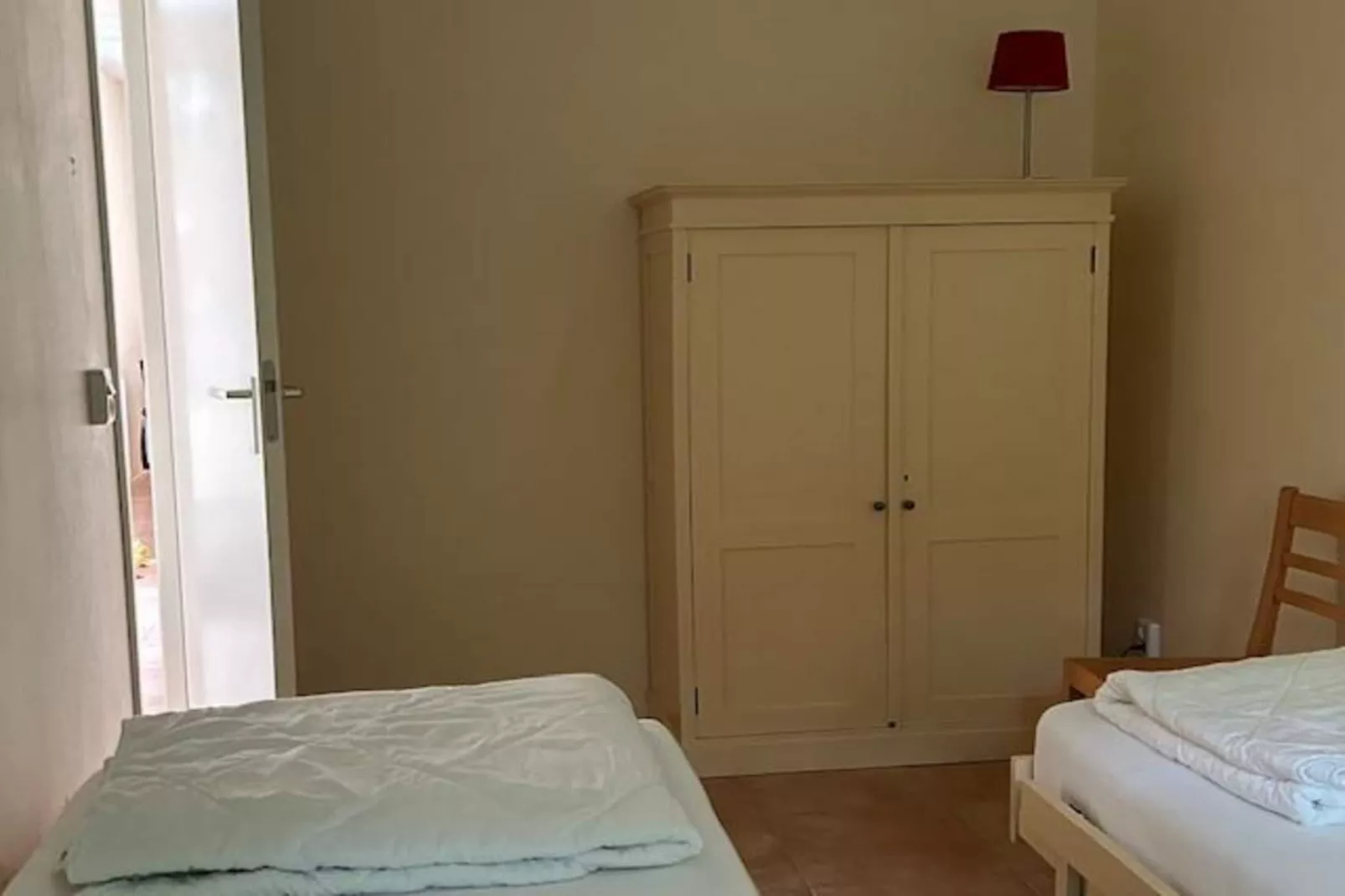 Campanula 11-Bedroom