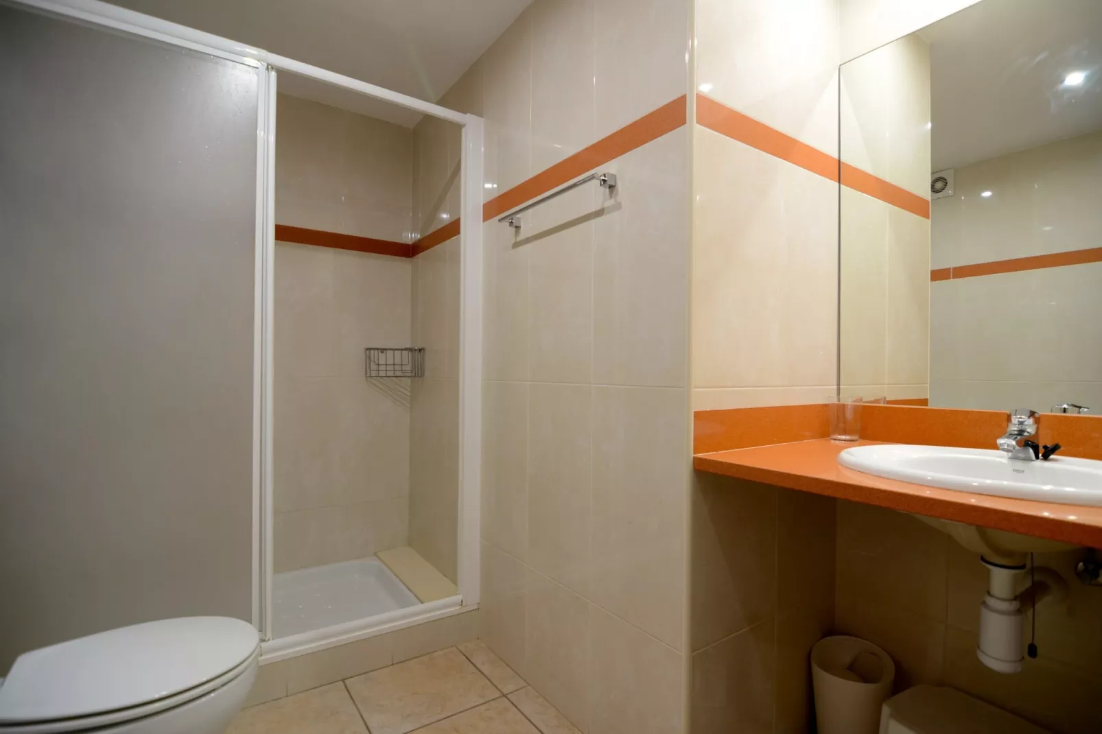 NAUTIC 1D 3-1-Badezimmer