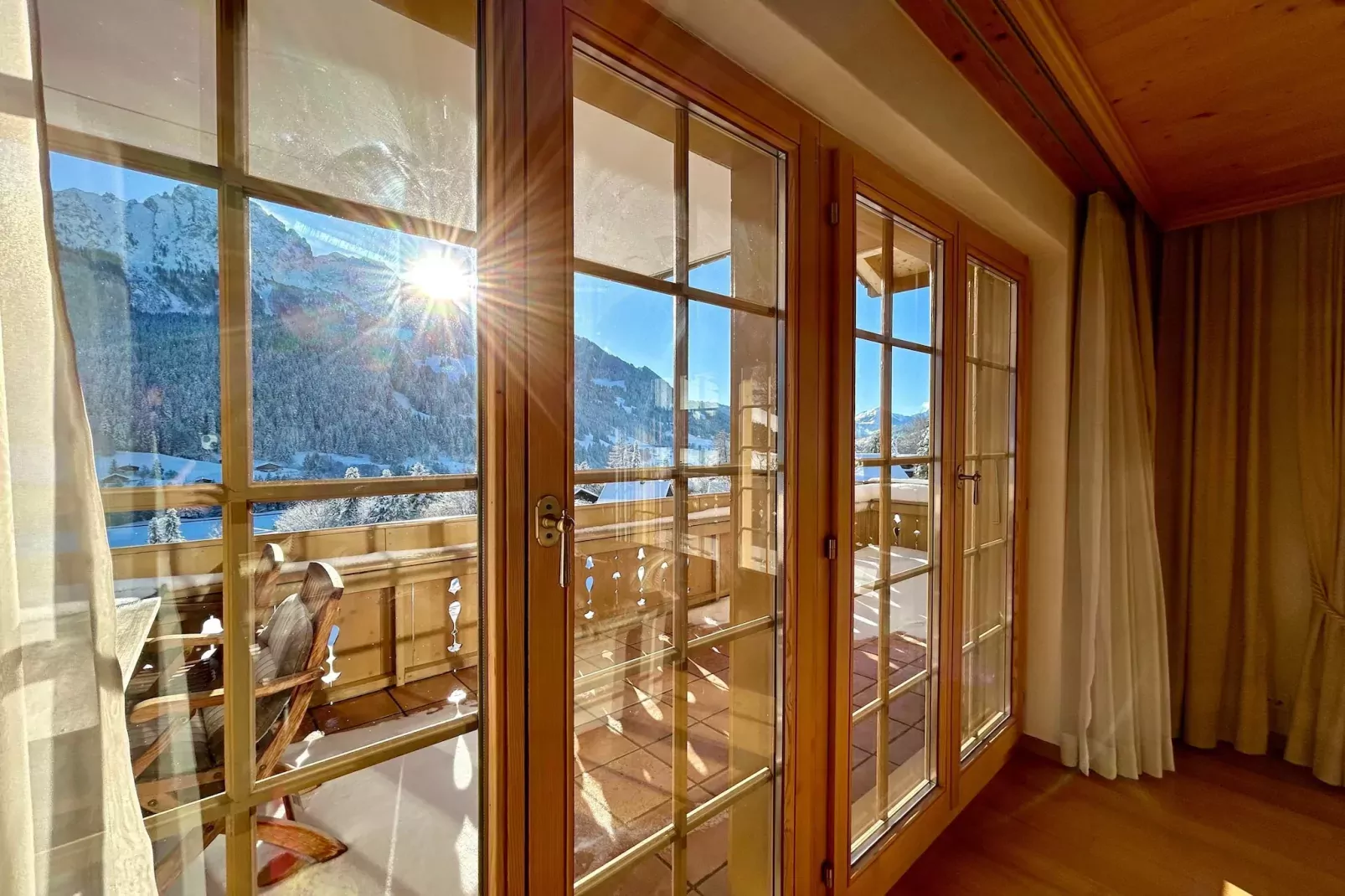 Marvelous Luxurious Furnished Flat with Outstanding Views-Kitchen