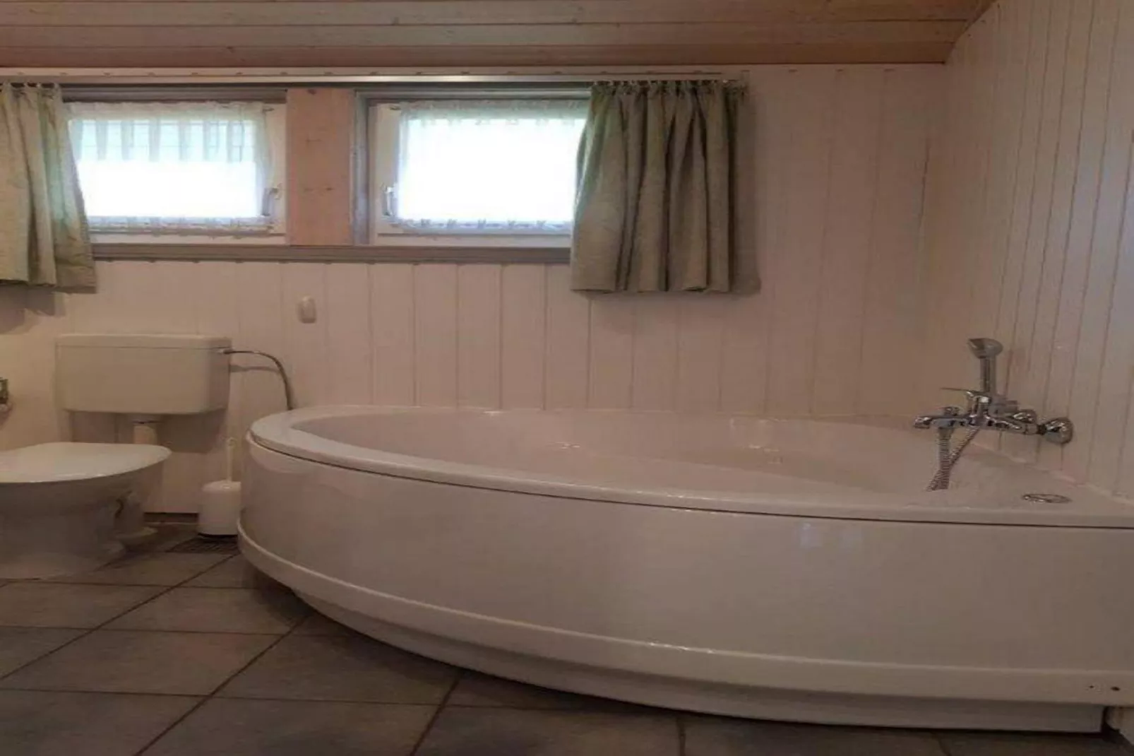 FH Seeschwalbe 161-Bathroom