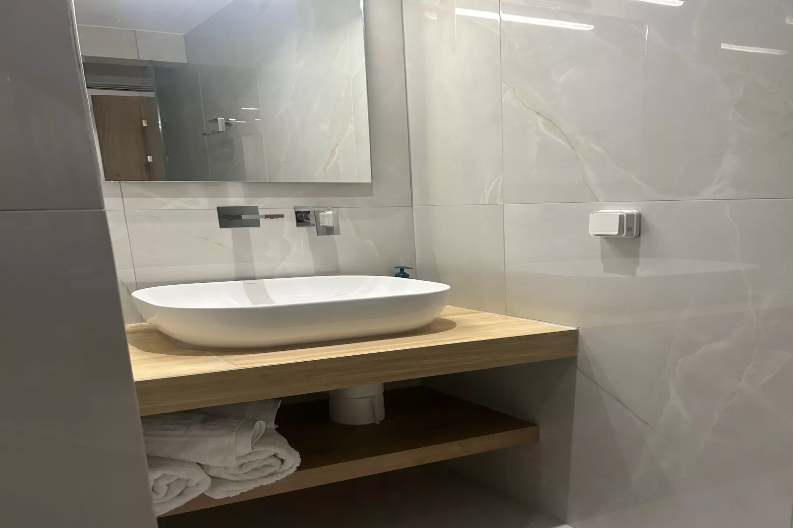 Secret Nest 8-Bathroom
