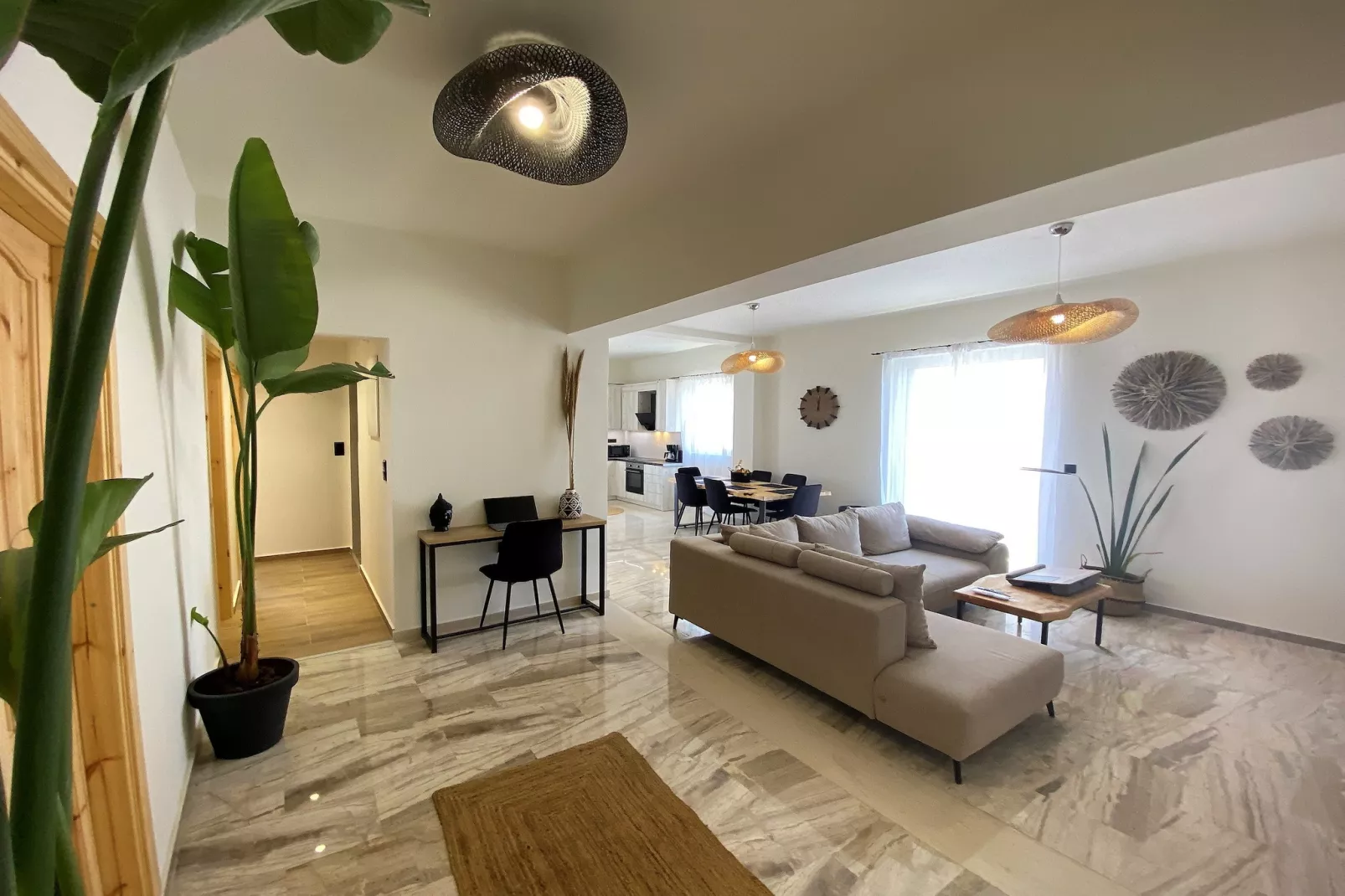 Ionias Seaside-Living room