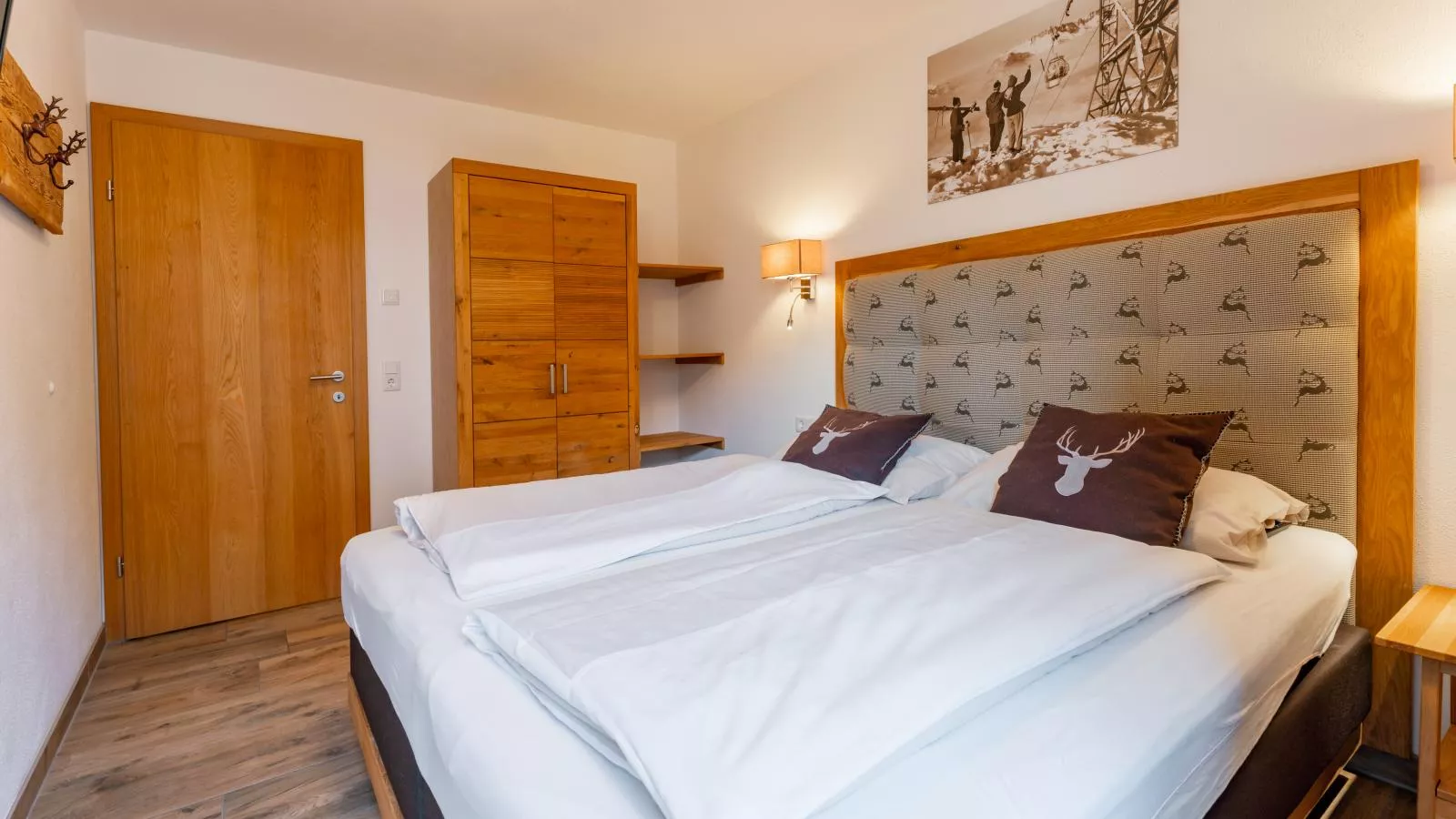 Tauern Suites Mitterwirt TOP 302-Bedroom