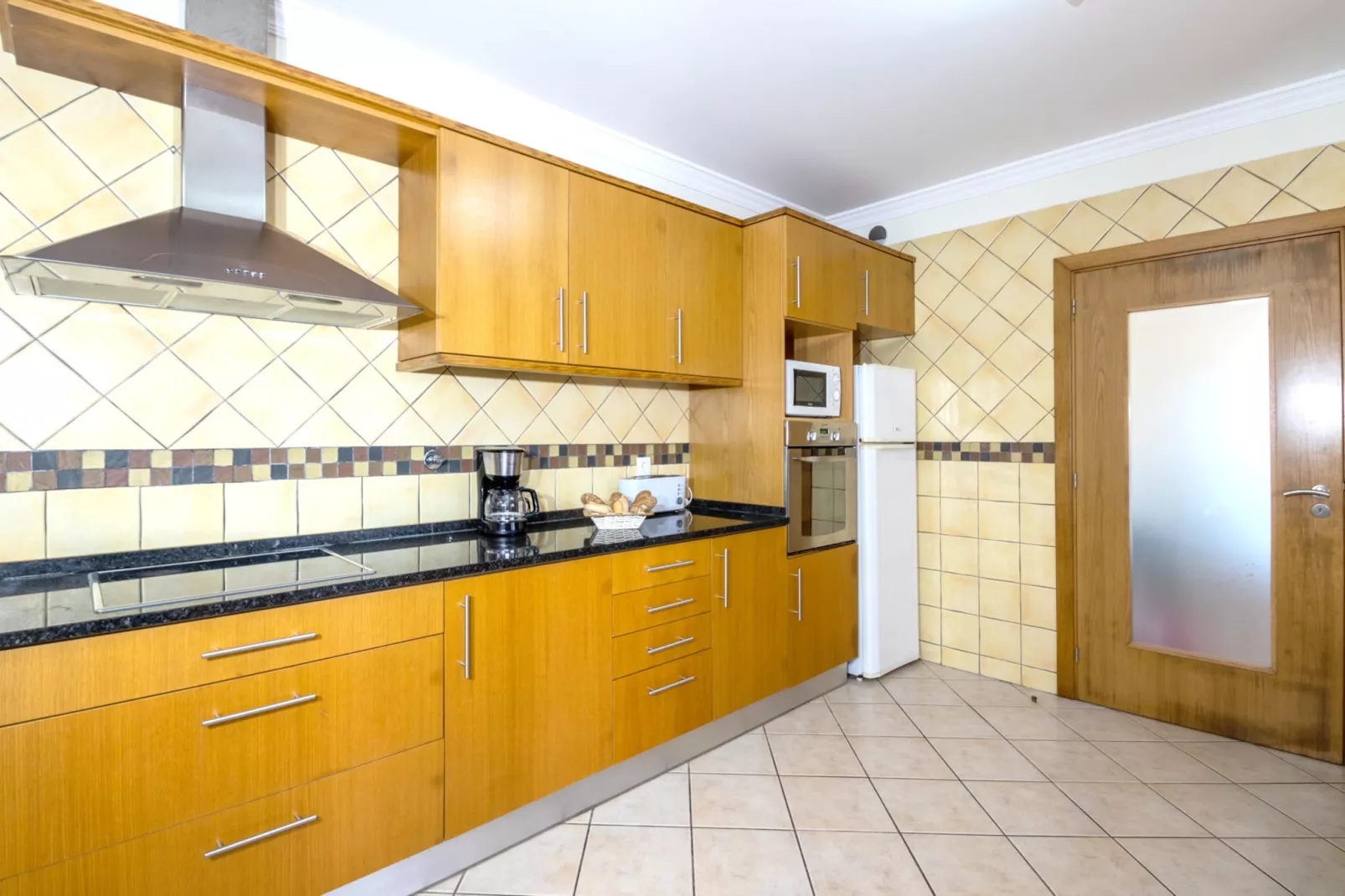 Villa Alegria-Kitchen