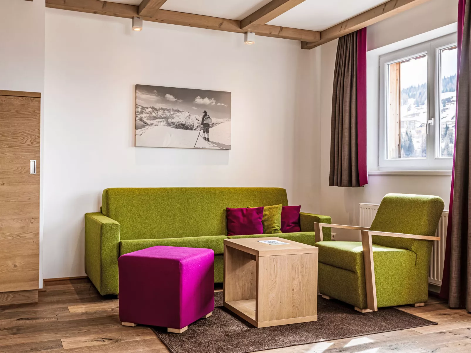 Mit 2 Schlafzimmern und Sauna-Inside
