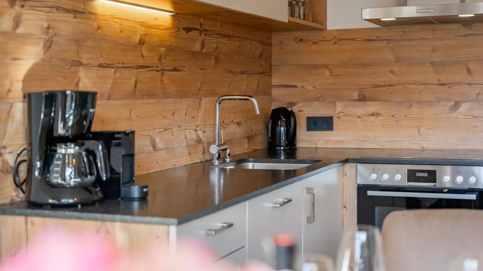 Tauernsuites Mitterwirt TOP 212-Kitchen