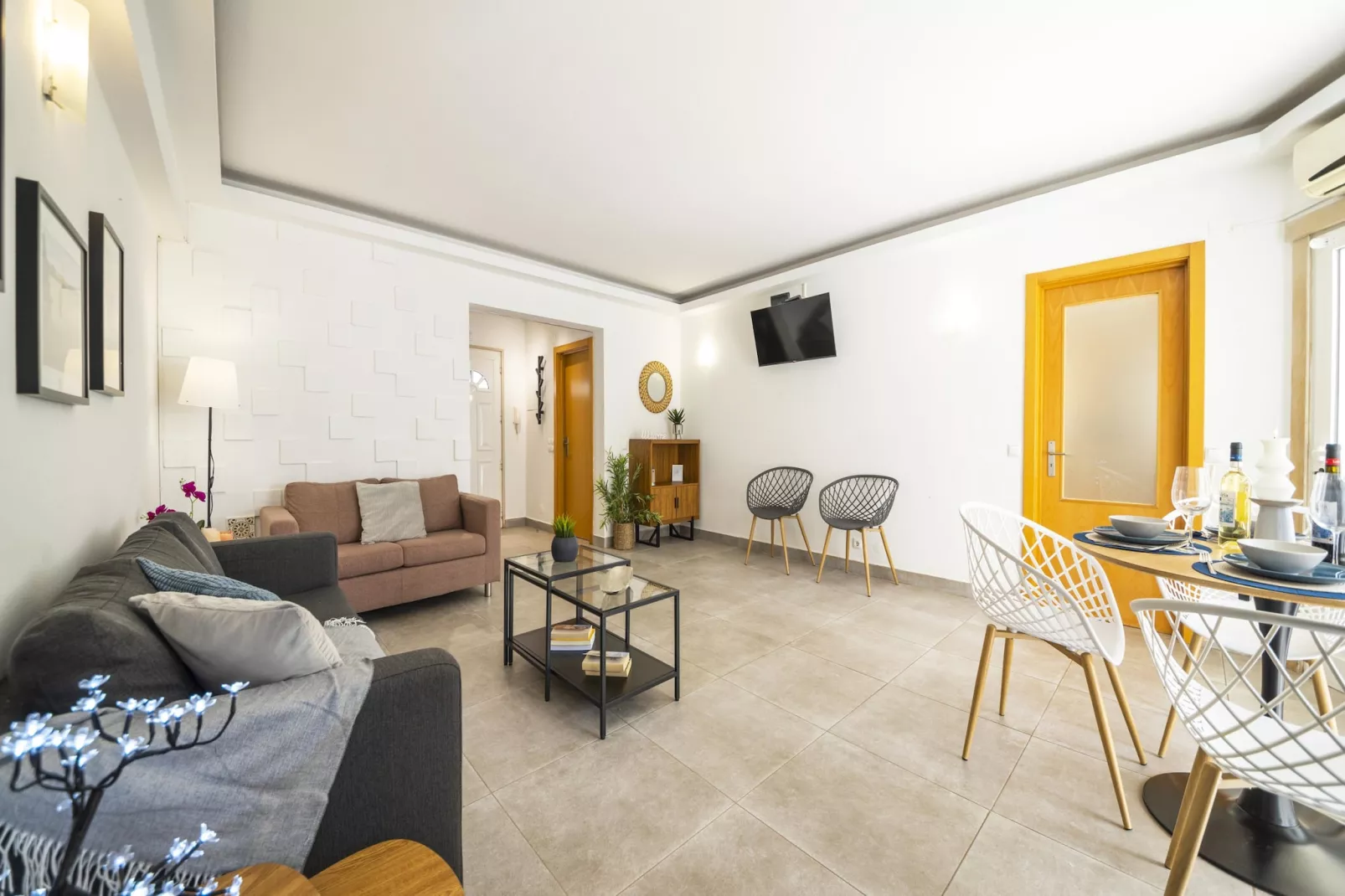 Villa Del Sol-Living room