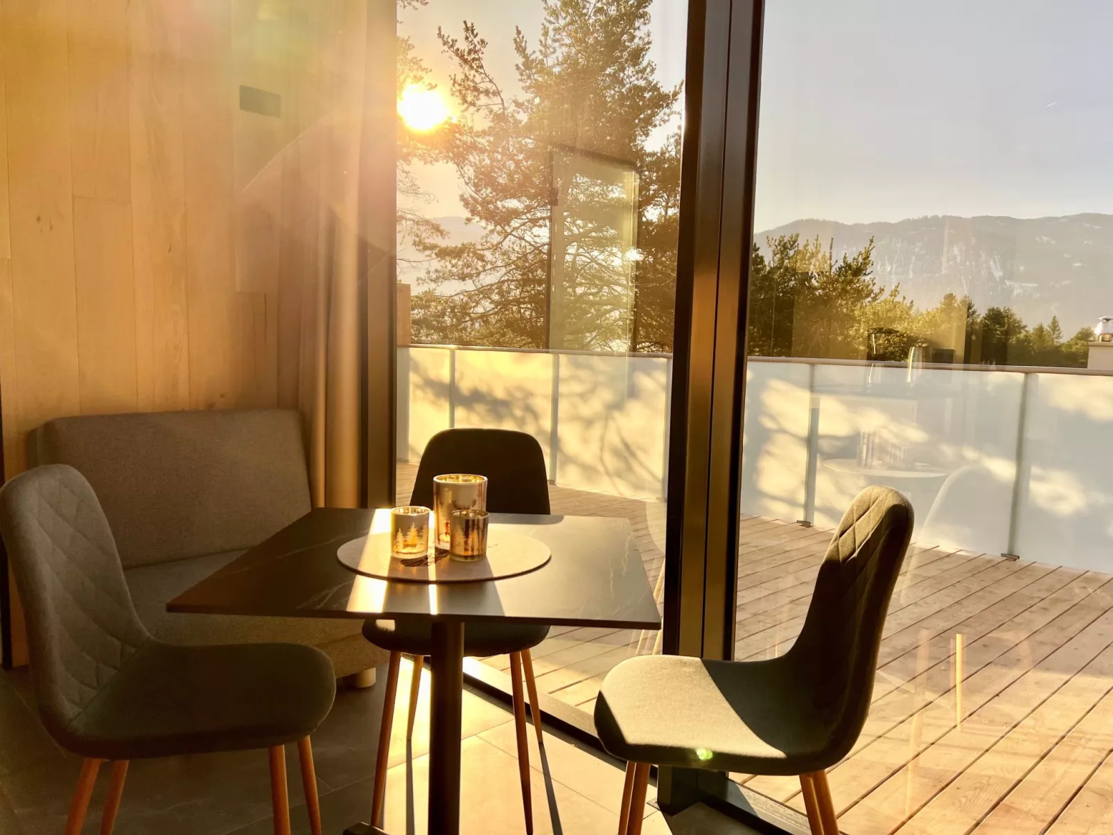 Panorama Lodge-Inside