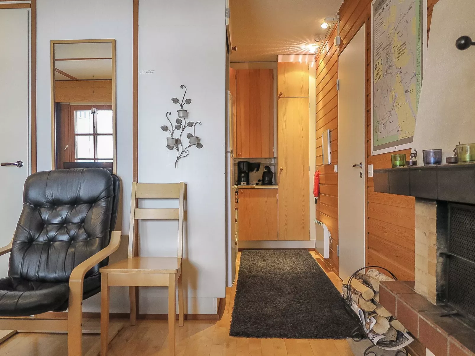 Saariselän väärtin kammi 1-Inside