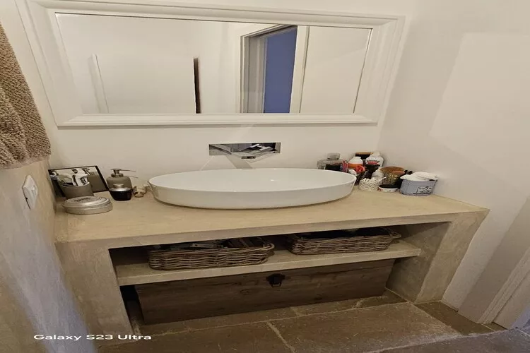 Trullo Milena Fasano-Bathroom