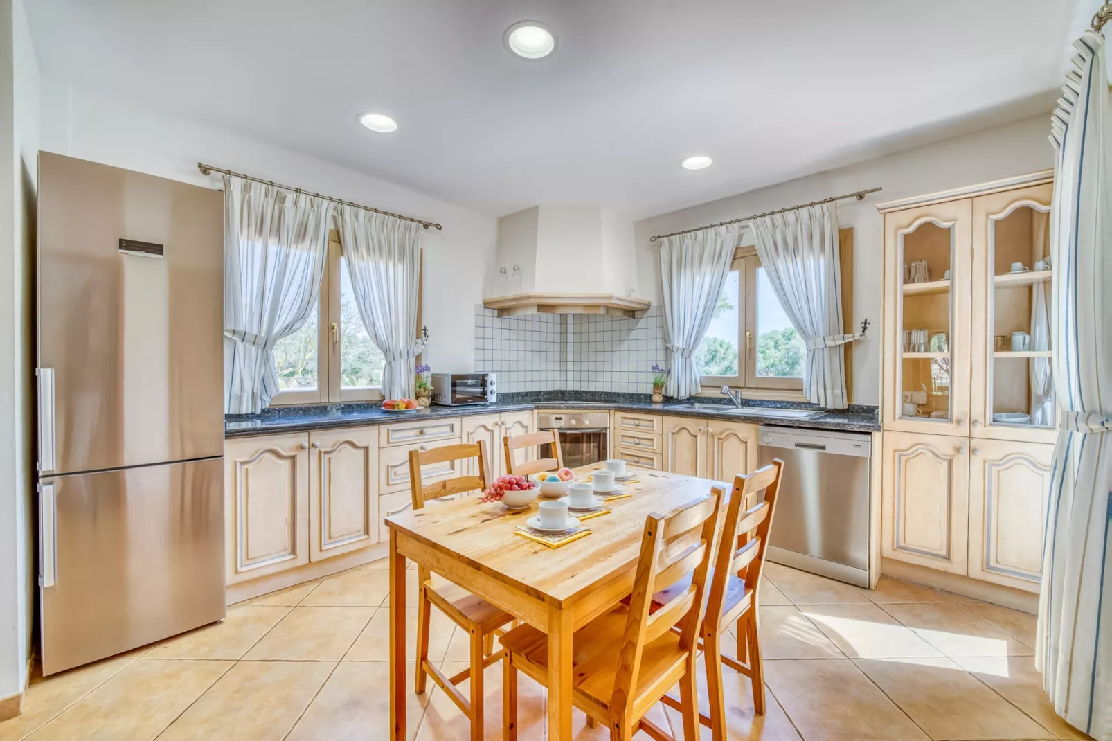 Son Morei Gran-Kitchen