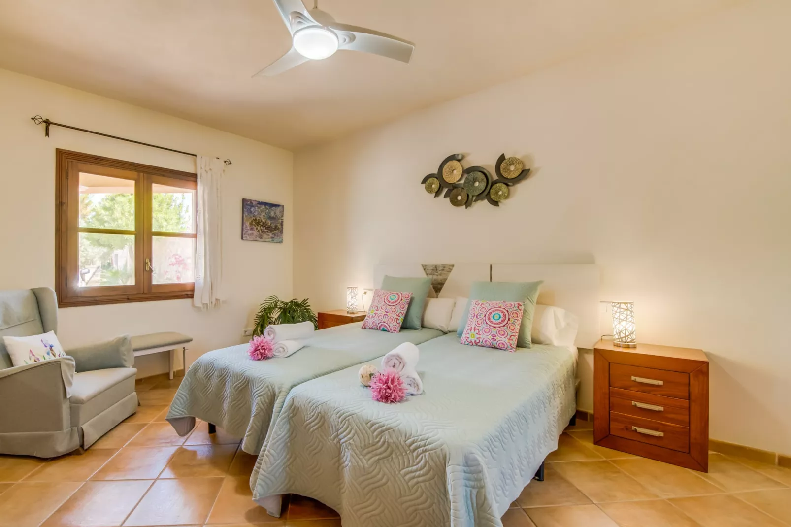 Vernissa-Bedroom