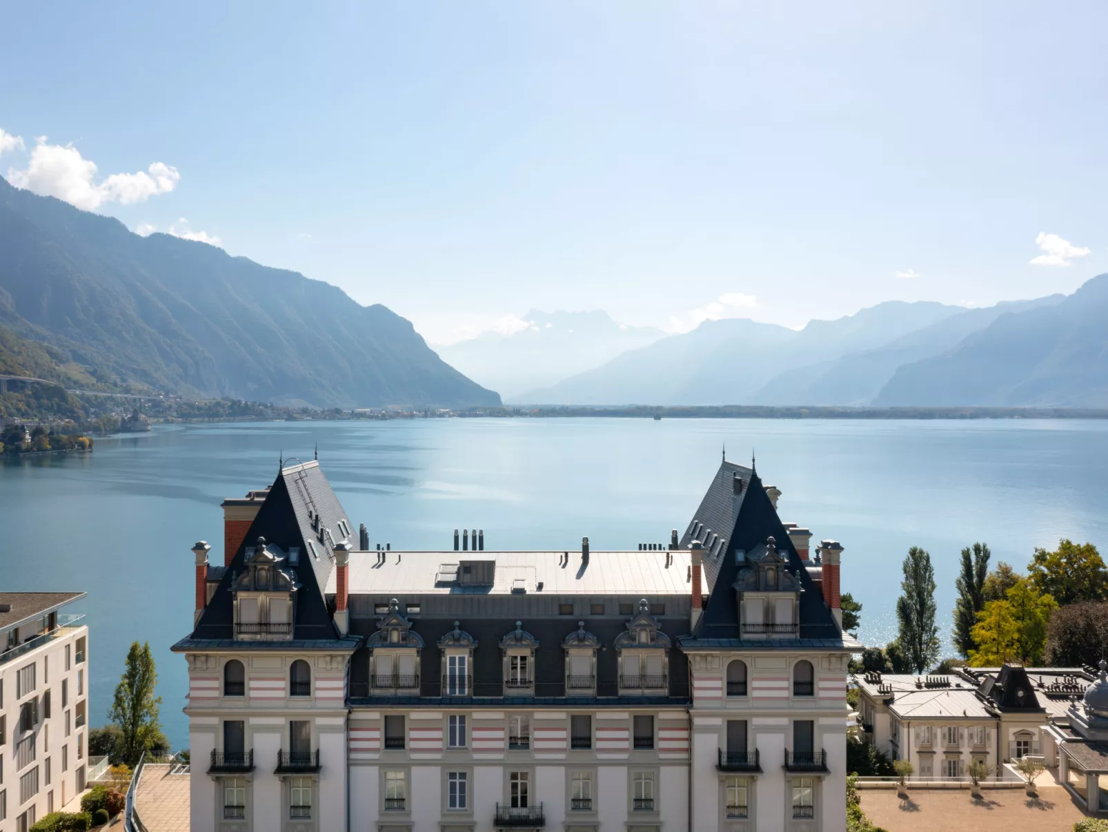 Le National Montreux-Outside