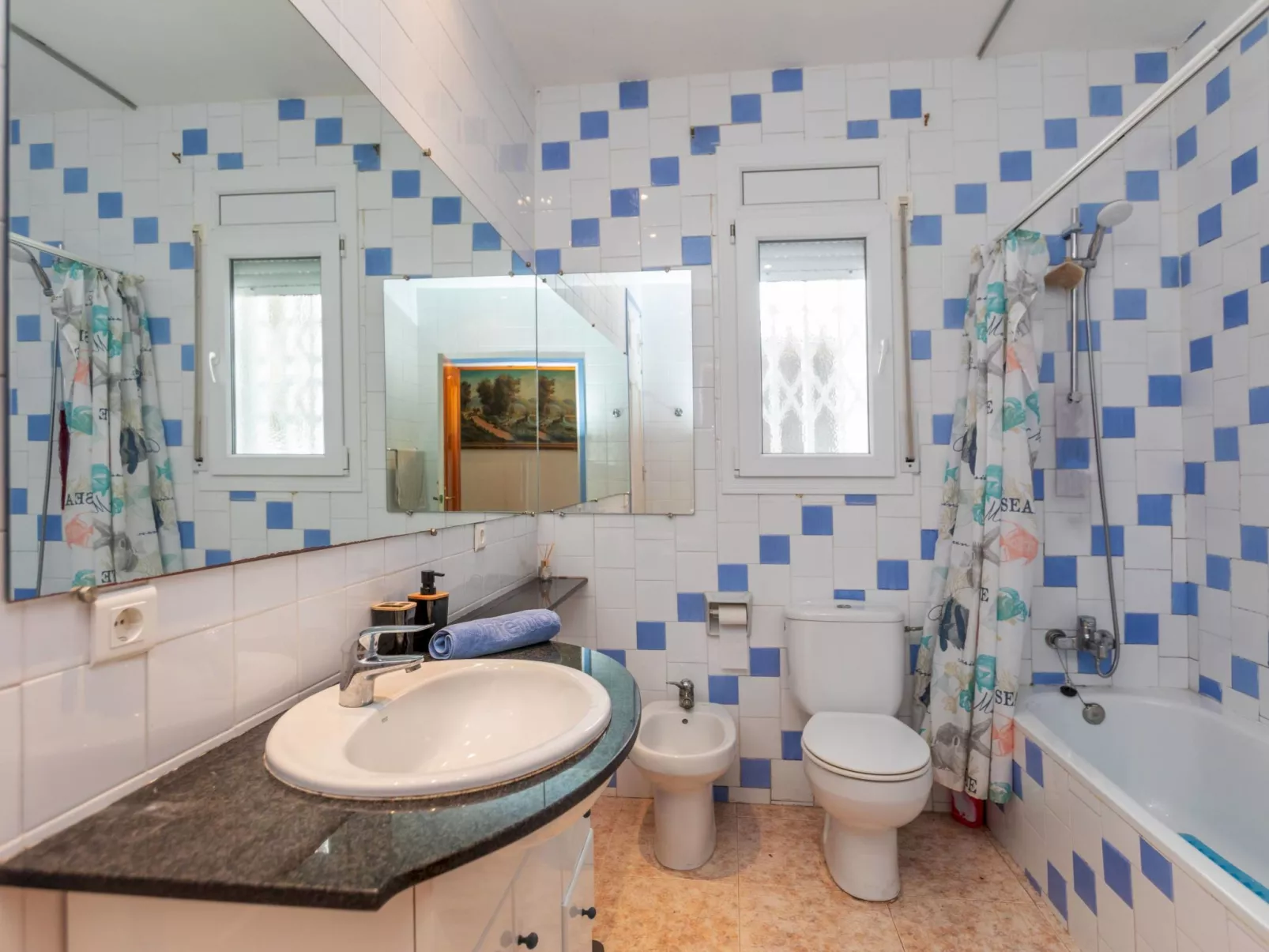 Encanto IV-Inside