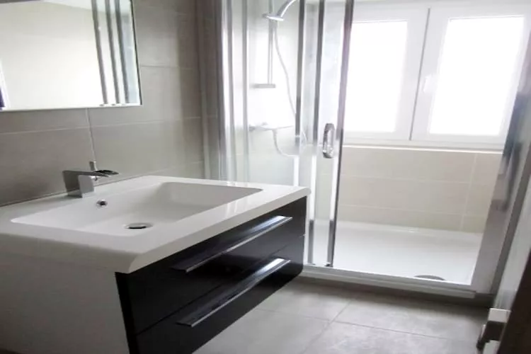RINGLAAN 104 WONING-Bathroom