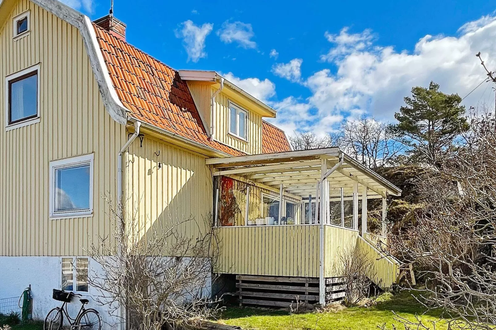 8 person holiday home in KLÖVEDAL-By Traum