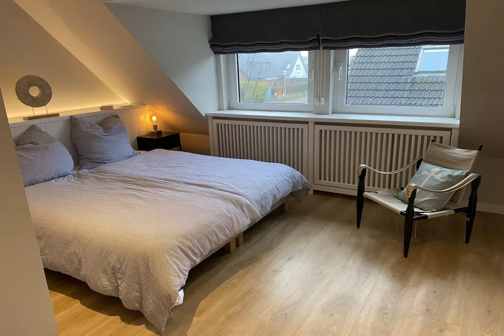 298006-Nicht getaggt