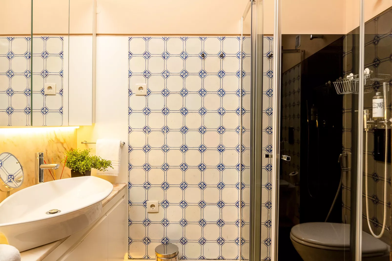YOUROPO - Bolhão 4B-Bathroom