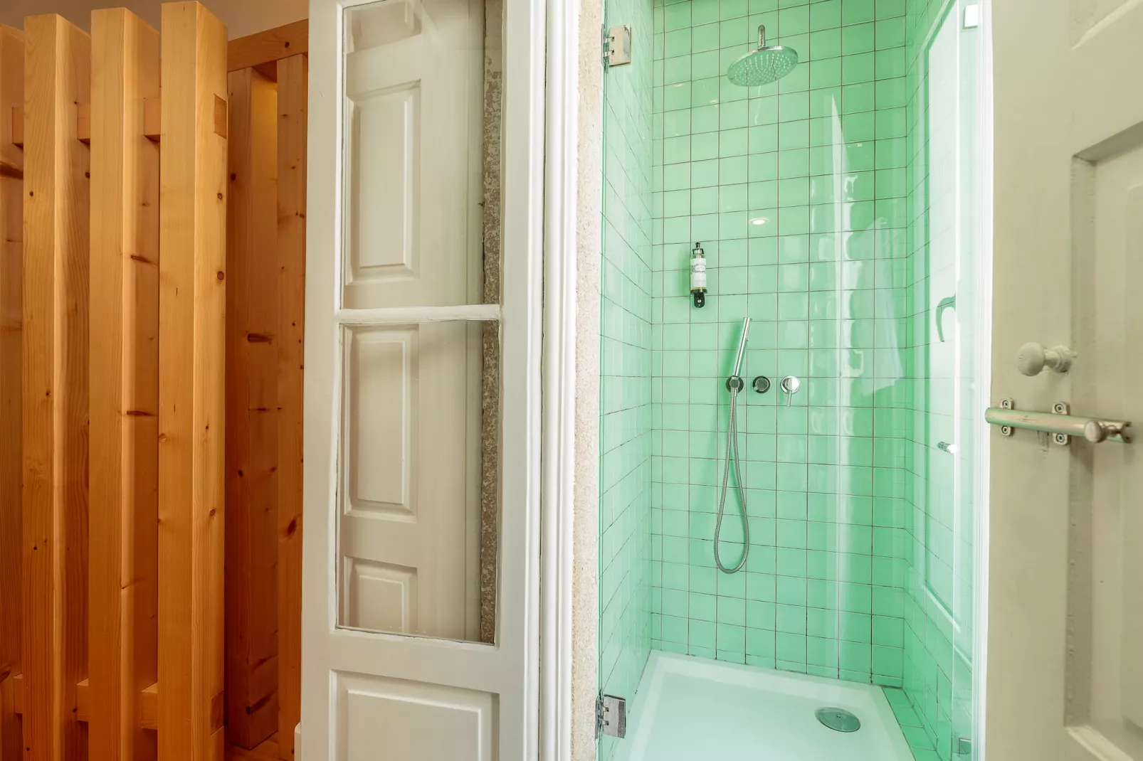 YOUROPO - Stories  1T-Bathroom