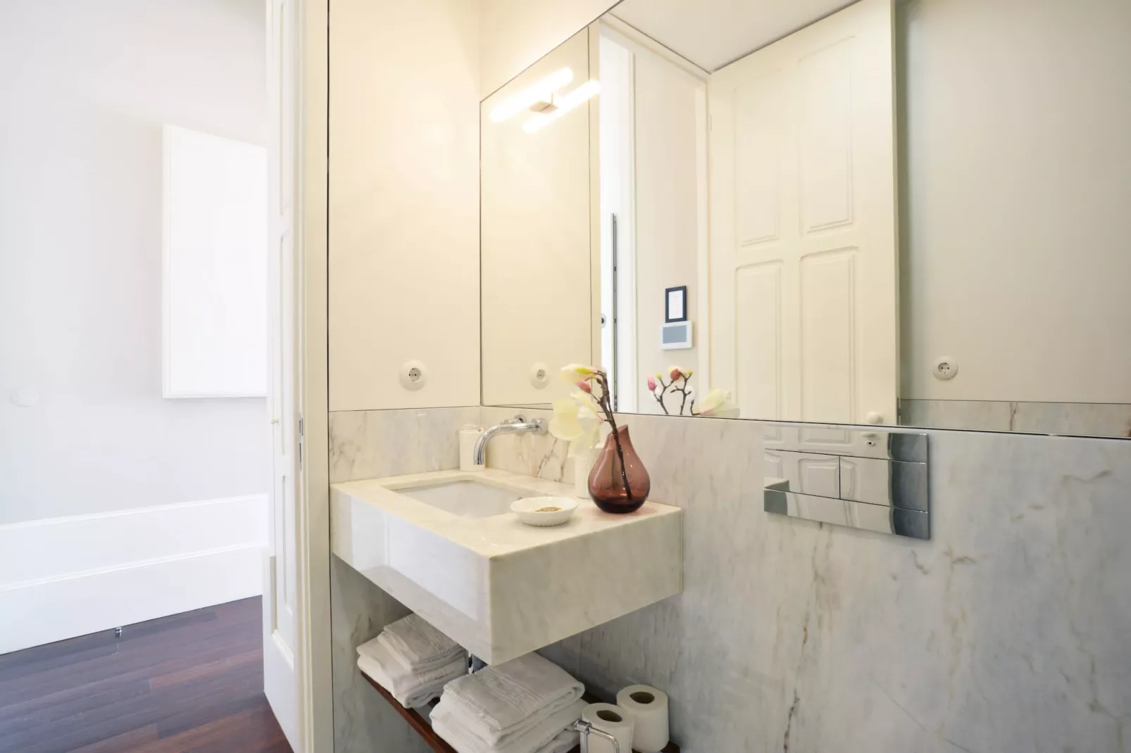 YOUROPO - Market 1B-Badezimmer