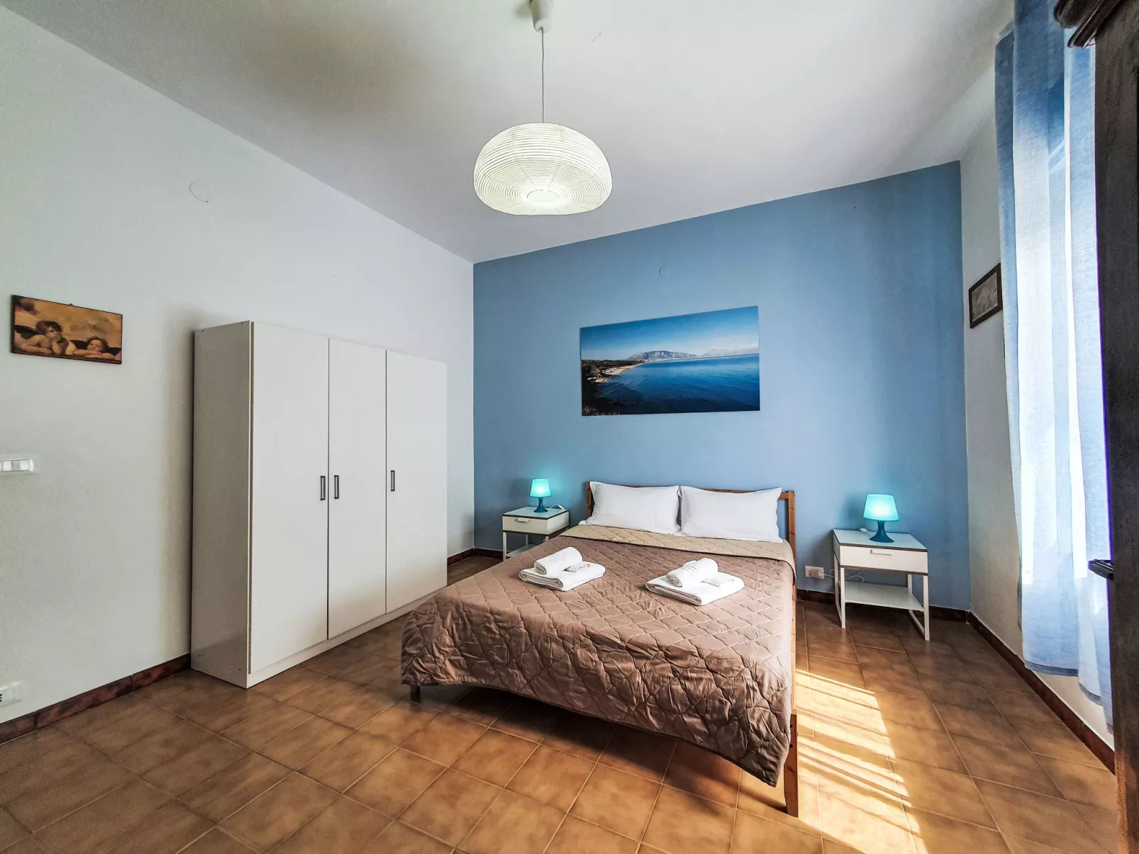 Pietra Marina-Inside