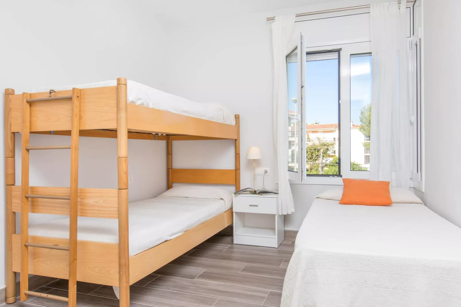 Illa 58-Bedroom