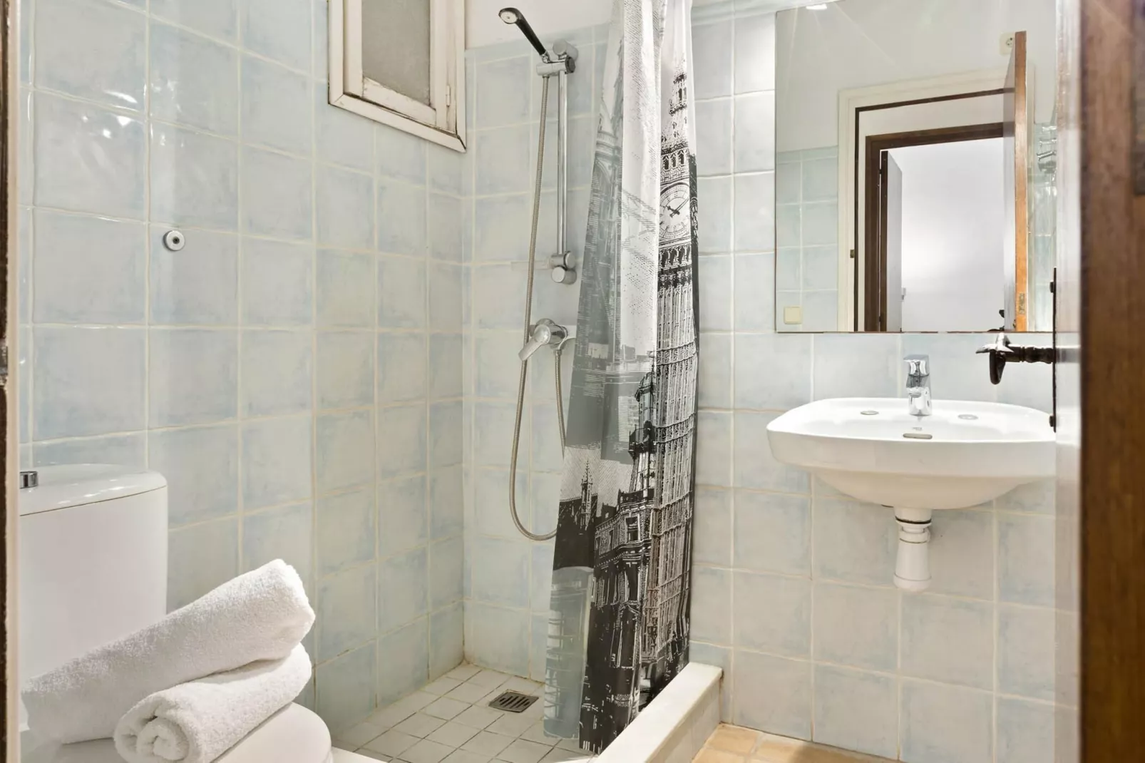 Bonet  Pl-Salle de bain