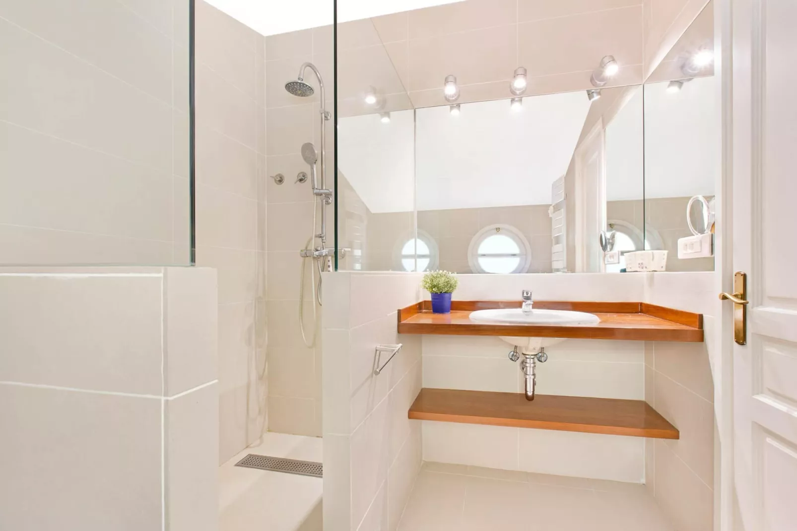 Ses Brises 28-Bathroom