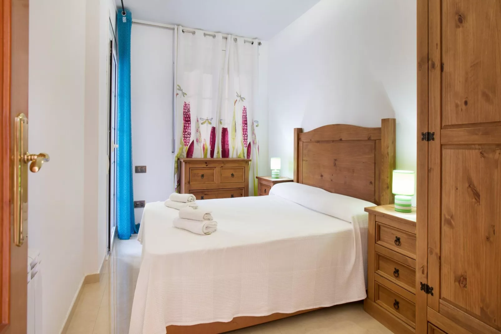 Sotet-Schlafzimmer