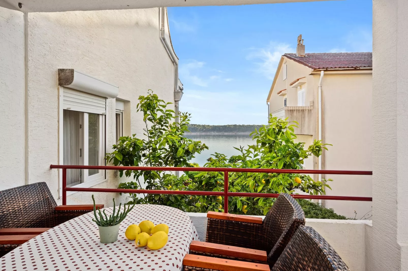 Apartments Jurica - Apt Marija with Sea View,-Balcon-terrasse