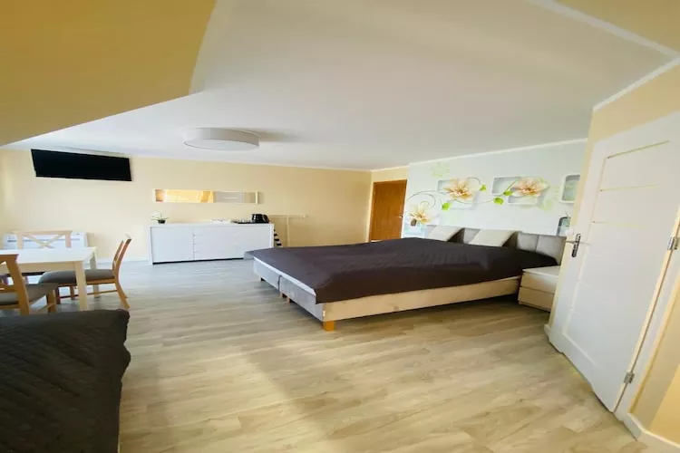 Komfortowy apartament dla 9 osób Międzywodzie-Bedroom