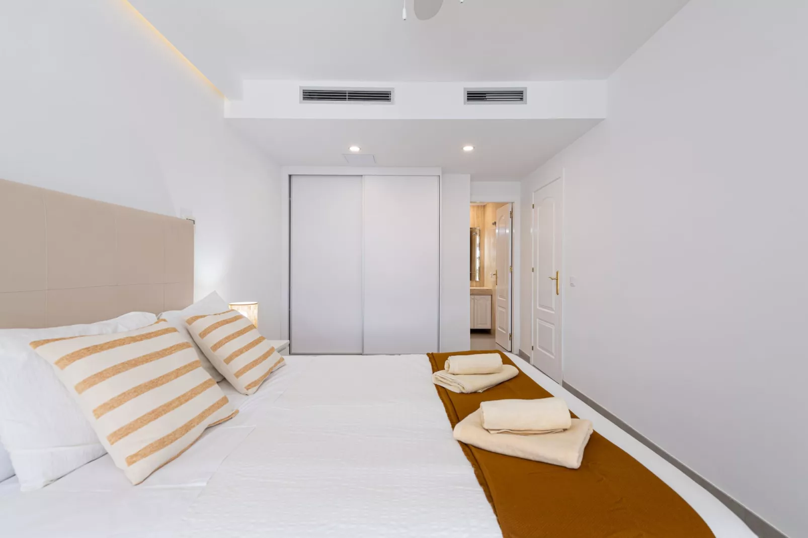 Blue Sea II-Bedroom