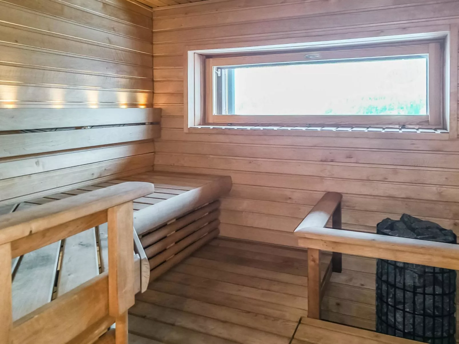 Tahko spa junior suite orange a 10-Inside