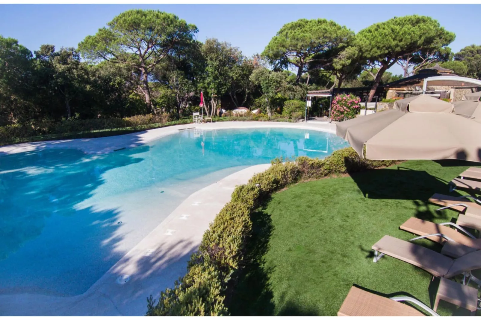ROCCAMARE RESORT 2-Zi-App Villa Medium Terrasse 40 qm-Schwimmbad