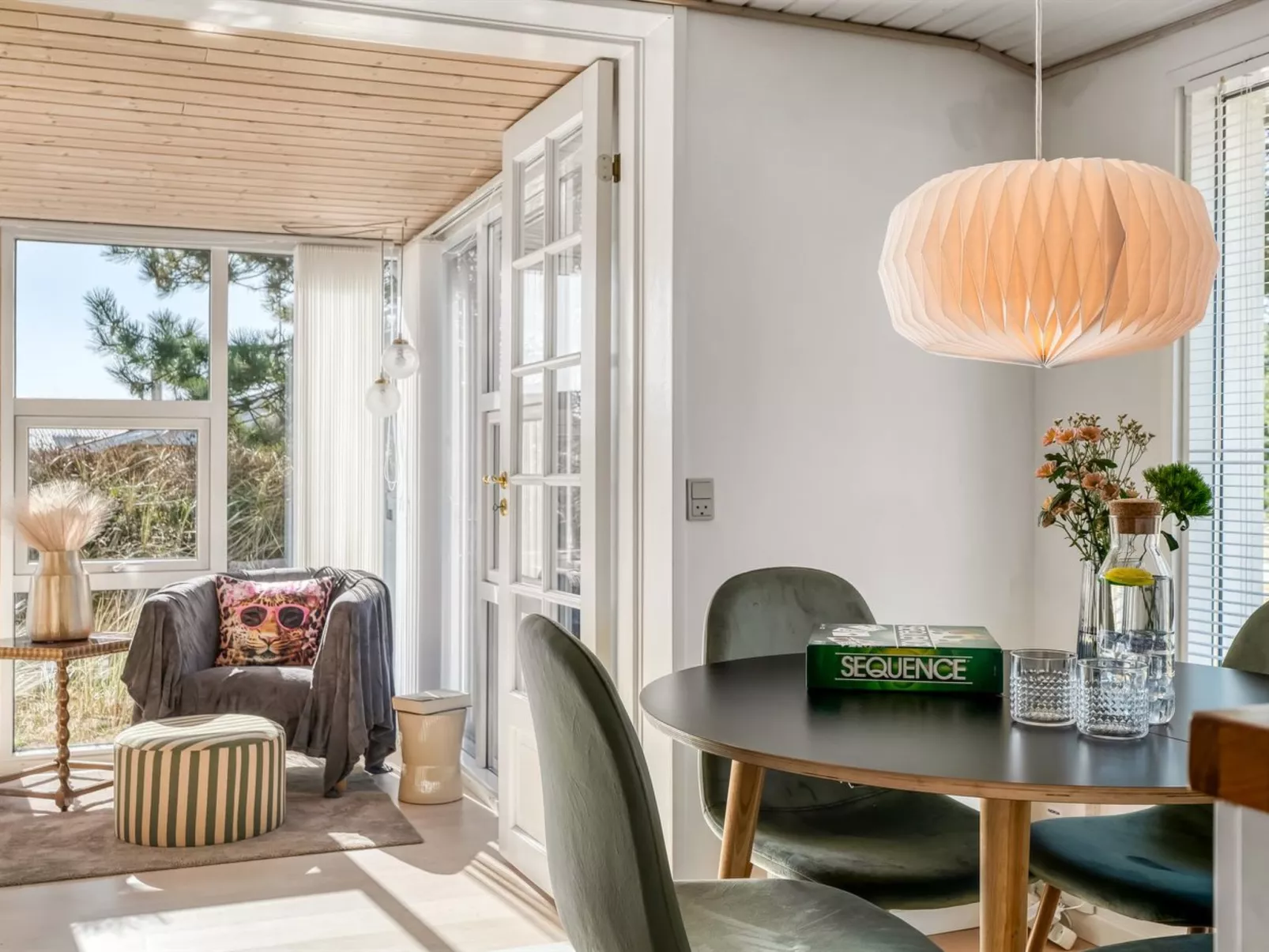 "Mynthe" - 400m from the sea-Inside