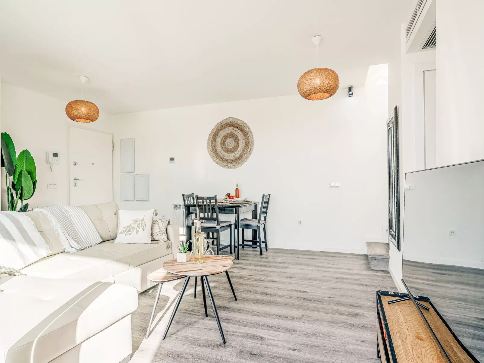 Arenal Boutique Suite-Inside
