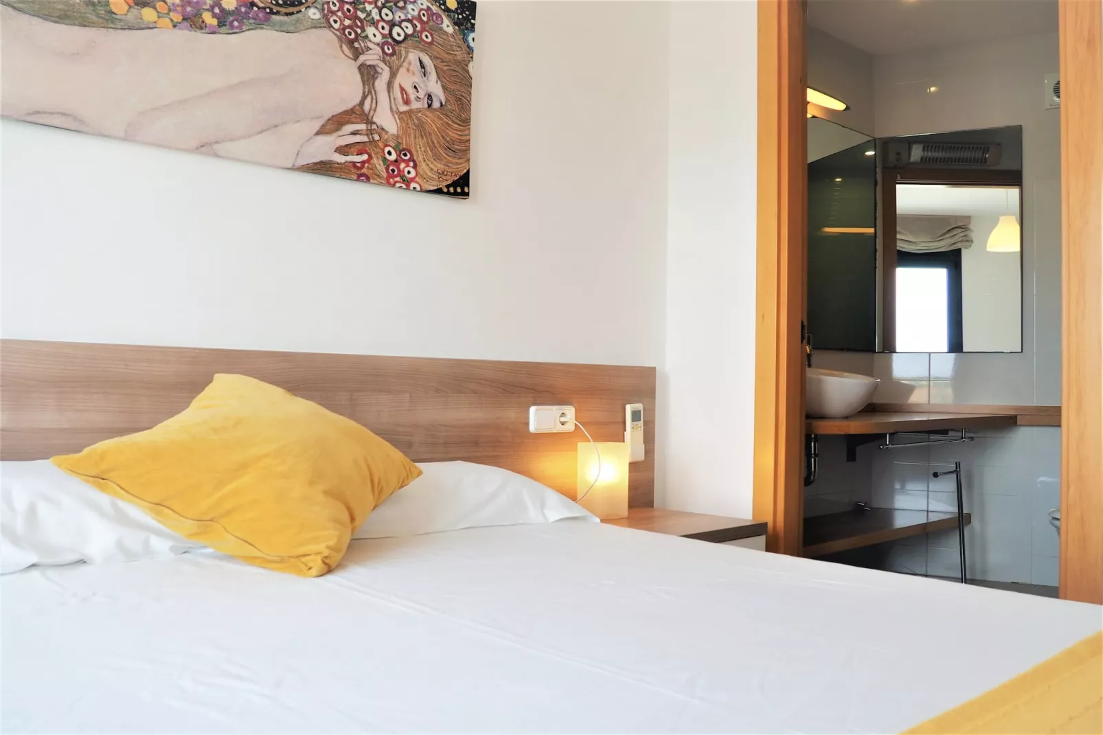 Univers-Bedroom
