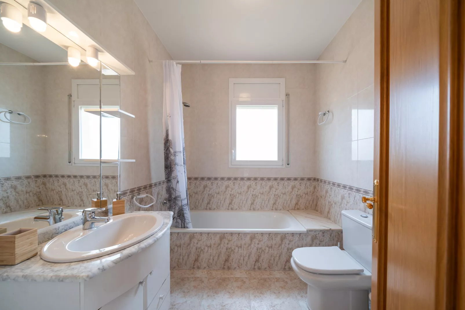 Mercedes-Salle de bain
