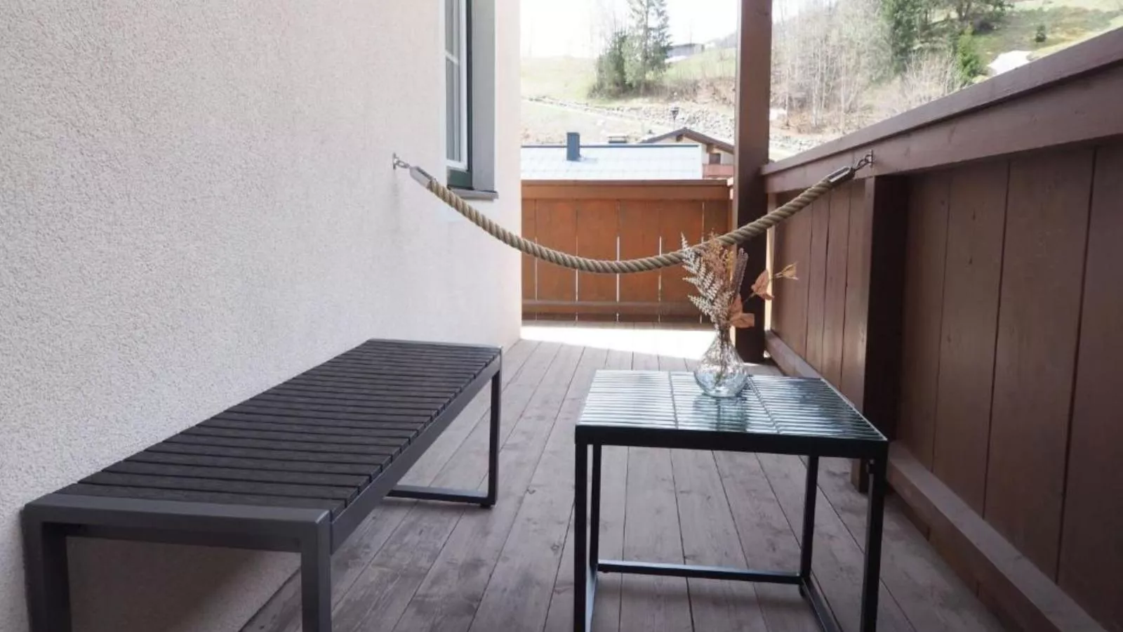 Leni Top 2-Terrace balcony