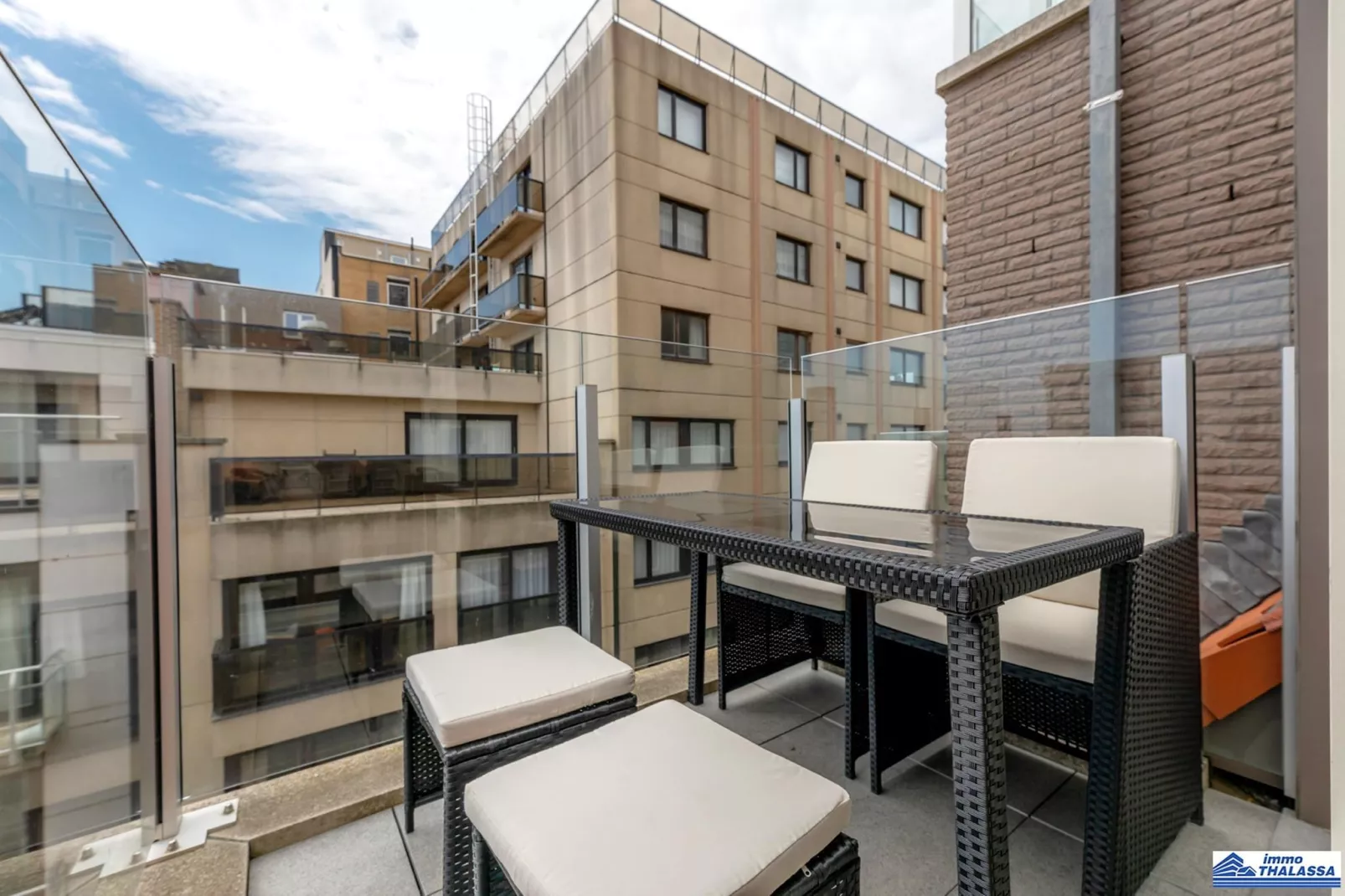 Le Roulis 0501-Terrassenbalkon