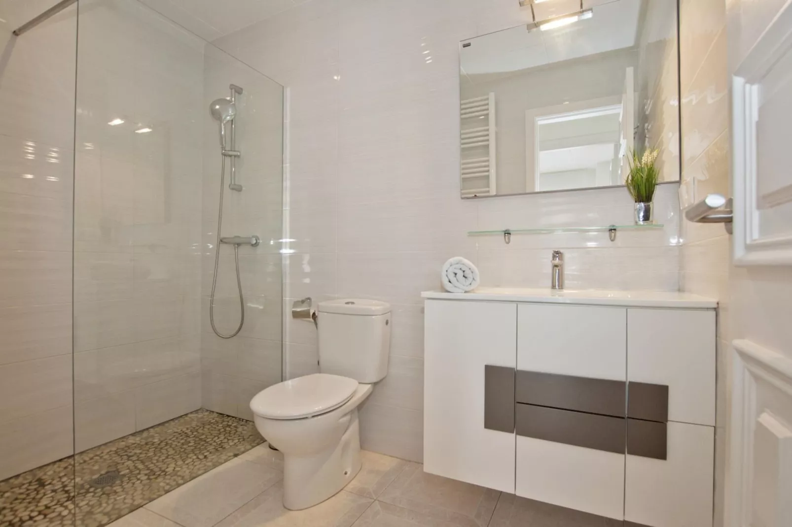 1178 NEPTUNO vista Mar-Bathroom