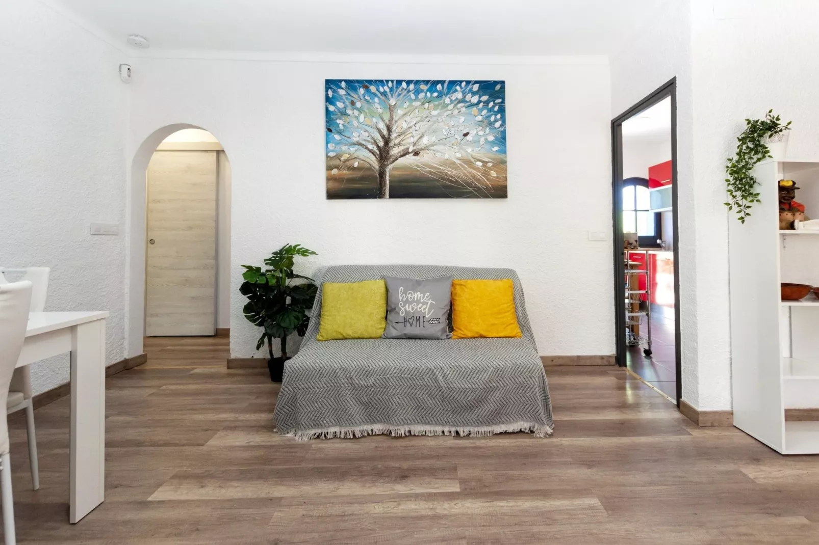 1215 BAIX CAMP casa con jardin-Living room