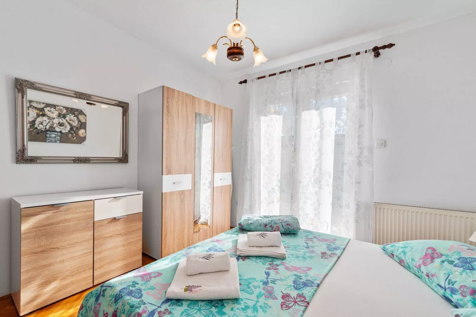 Apartments Barbarella - Two Bedroom Apartment A1-Chambre