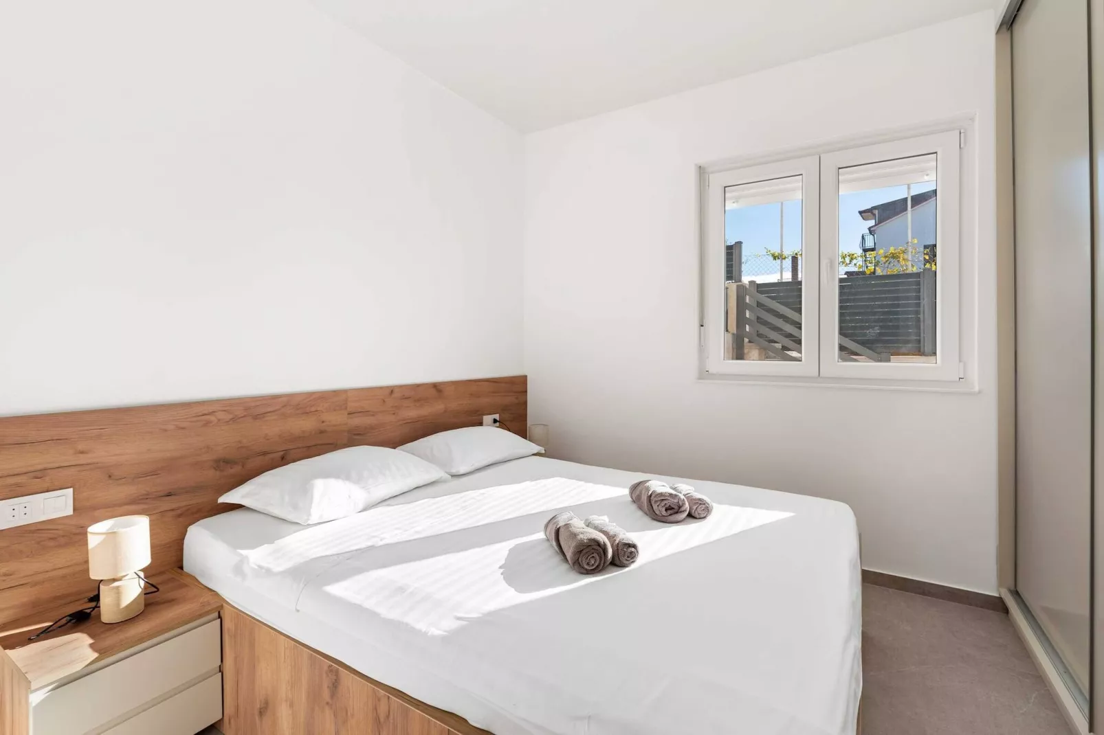 Apartments Velic - Two bedroom apartment B-Chambre