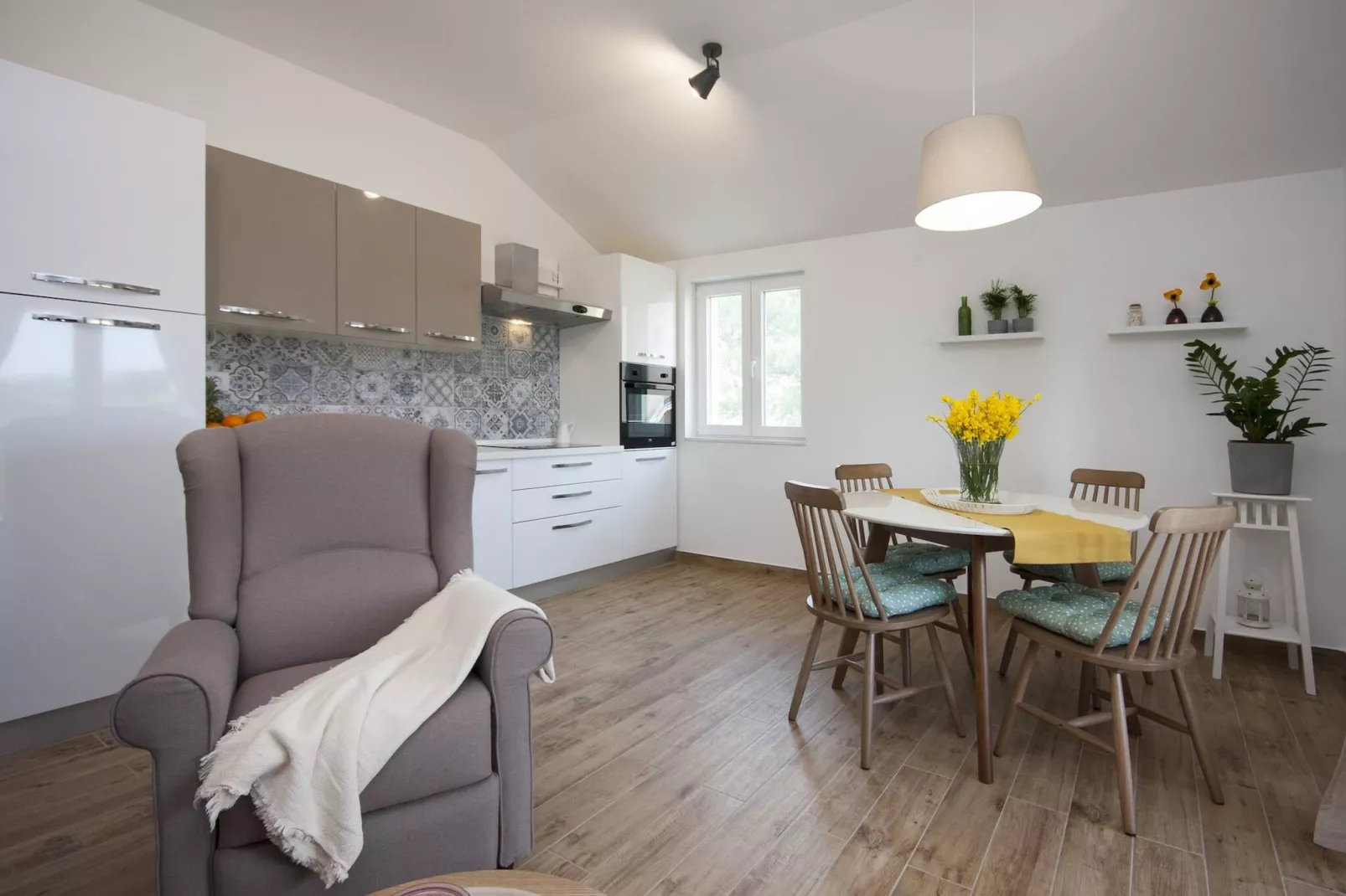 Apartments Tonia - Apartment Mala A1-Esszimmer