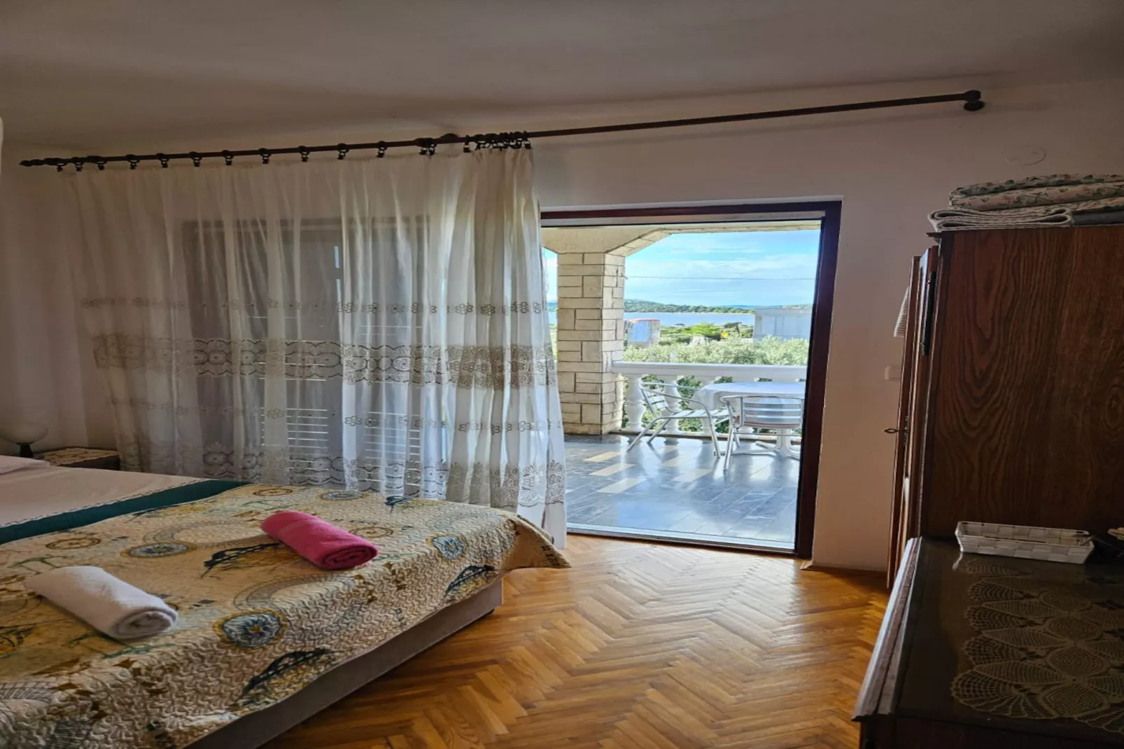 Apartments Nestor - studio apartment A1-Living room