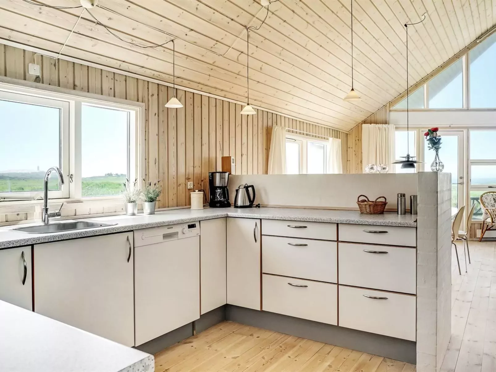 "Tilje" - 80m from the sea-Inside