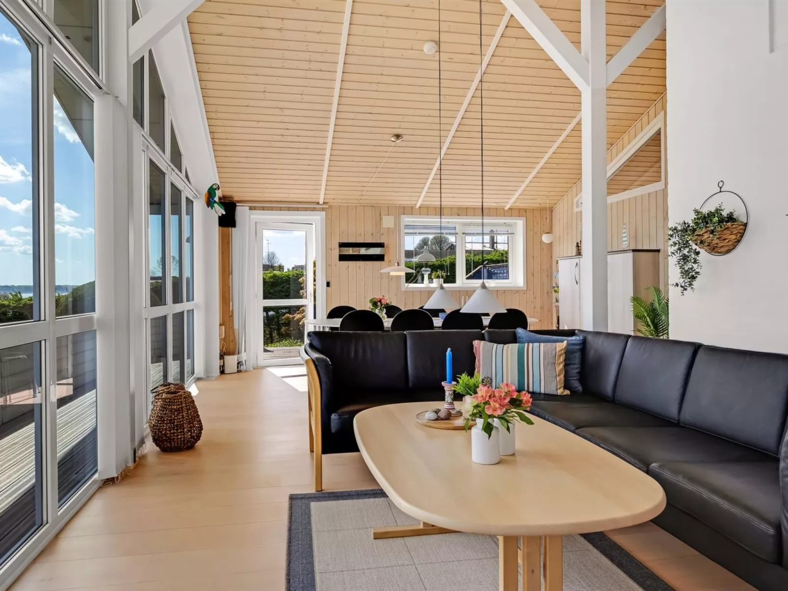 "Jelke" - 500m from the sea-Drinnen
