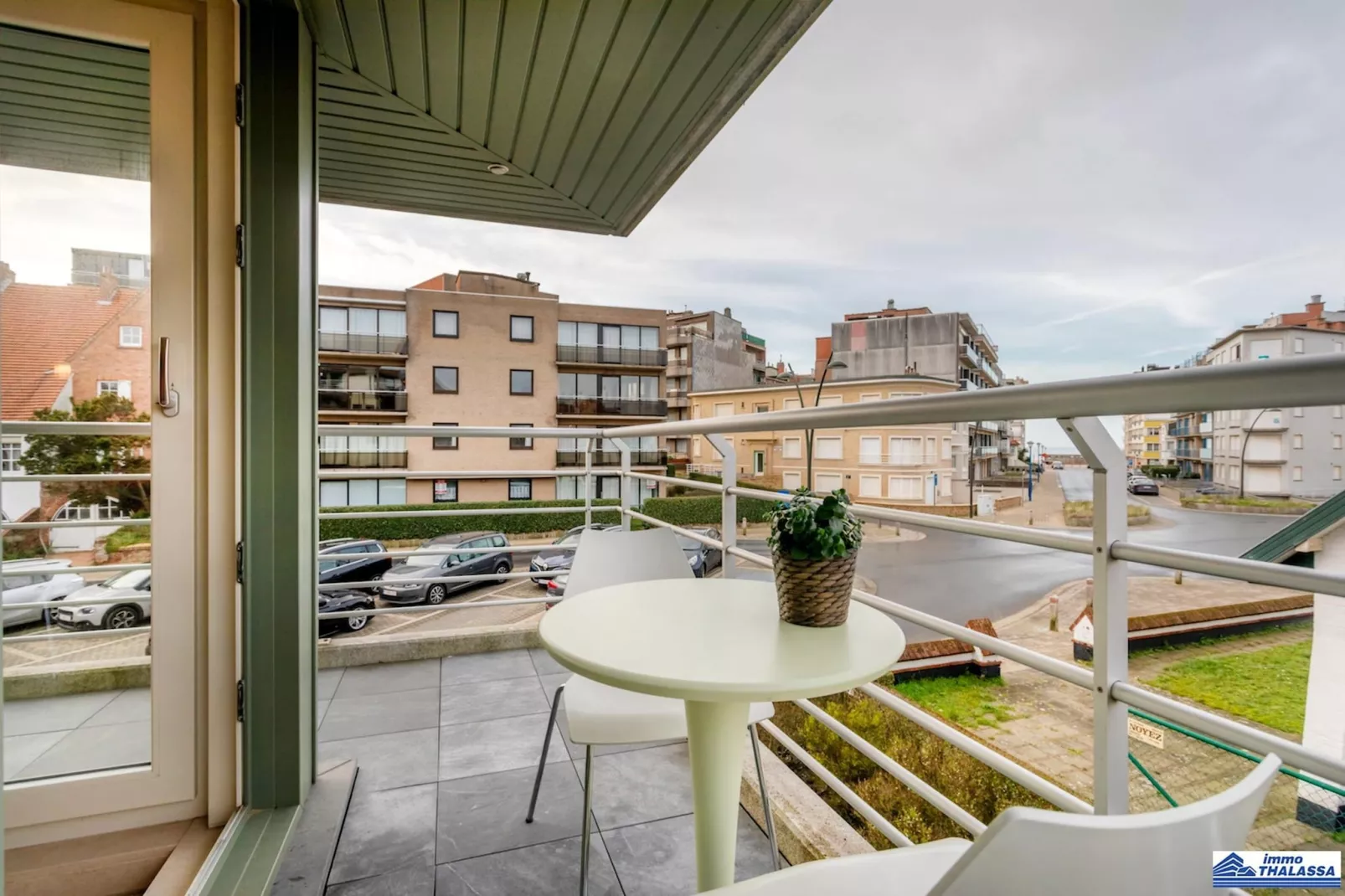Amena 0101 + garage 14-Terrace balcony
